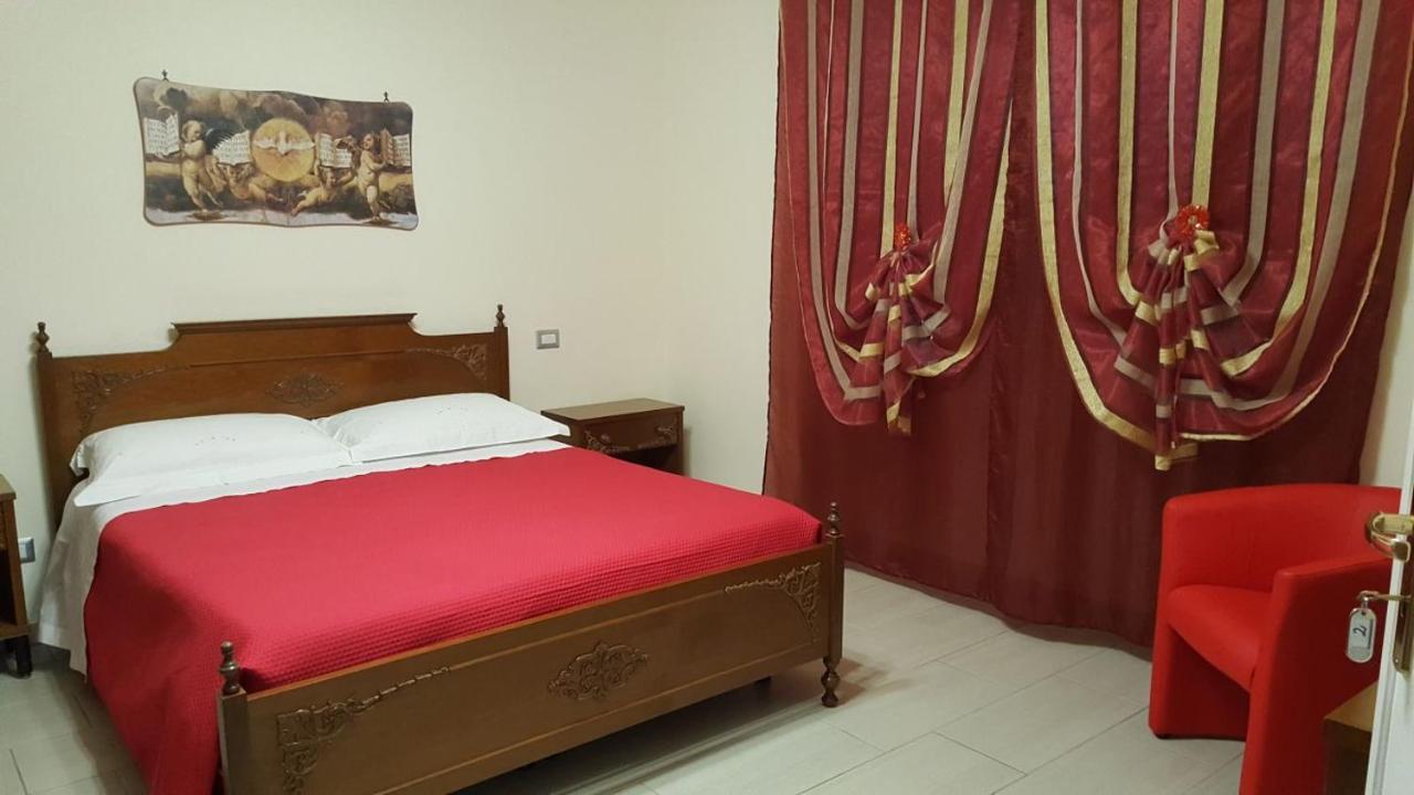 Bed and Breakfast Angeli Конверсано Экстерьер фото